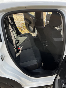 Citroen C3 (9 фото из 12)