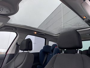 Peugeot 308 SW Executive Facelift 1.6 88kW (6 foto / 10)