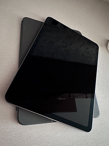 iPad Air 4 (2020) 64 ГБ (3 фото из 3)