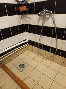 Korterite, büroode ja mitteeluruumide koristamine (2 foto / 3)
