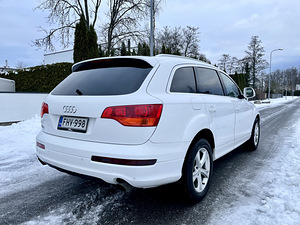 Audi Q7 S-line (5 фото из 15)