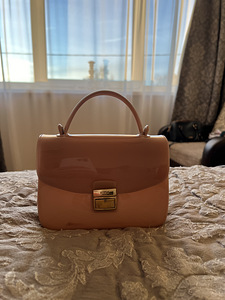 Furla резиновая сумочка оригинал (1 фото из 4)