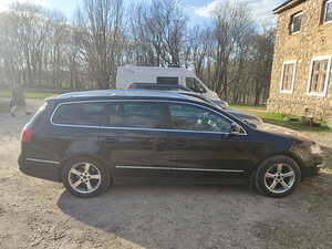 Volkswagen Passat b6 2.0 147kw (5 foto / 13)