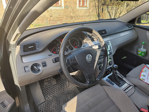 Volkswagen Passat b6 2.0 147kw (9 foto / 13)
