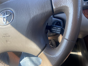 Toyota Camry (5 фото из 15)