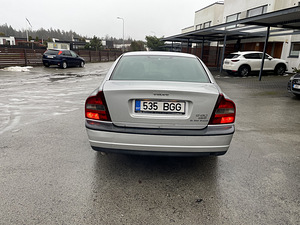 Volvo s80 diisel, automaat (7 foto / 11)