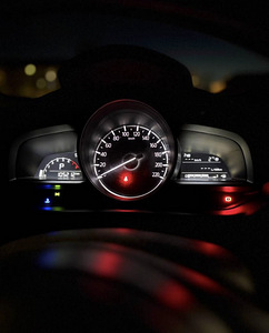 Mazda CX3 Skyactiv-G Premium Plus 2017 (5 foto / 7)