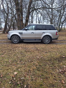 Land rover range rover sport (11 foto / 14)