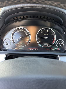 BMW 730D F01 (10 фото из 11)