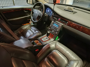 Volvo S-80 (11 foto / 12)