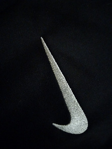Nike spordi tõmblukk