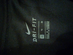 Nike spordi tõmblukk (3 foto / 4)