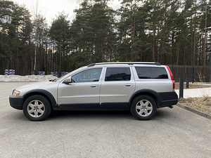 Volvo xc70 2.4tdi 135kw üv 02.2024 (4 foto / 12)