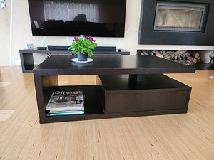 Müüa diivanilaud ja TV-alus (4 foto / 7)