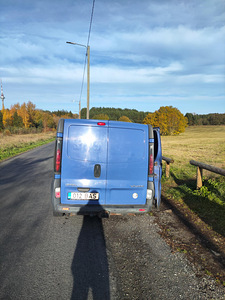 Opel Vivaro 1.9 60 kw (2 foto / 9)