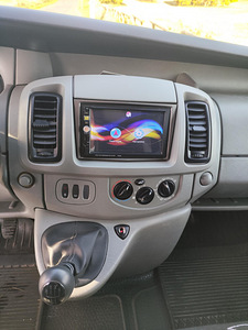 Opel Vivaro 1.9 60 kw (8 foto / 9)