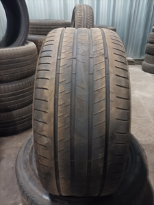 275/40/20 ja 245/45/20 (1 foto / 2)