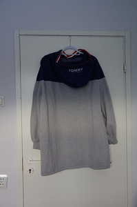 Tommy Jeansi kleit. (2 foto / 2)