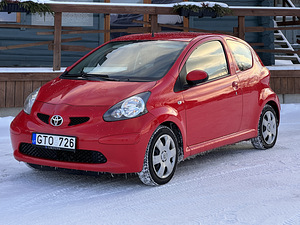 Toyota aygo (1 foto / 13)