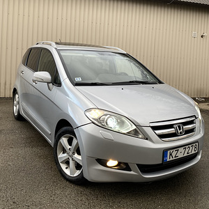 Honda (3 foto / 13)
