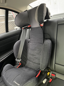 Turvatool Maxi-cosi rodifix 15-36kg (1 foto / 2)