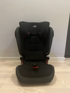 Britax Römer Kidfix III M laste turvatool (1 foto / 6)