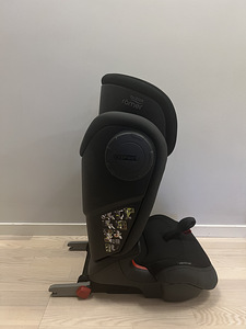 Britax Römer Kidfix III M laste turvatool (5 foto / 6)