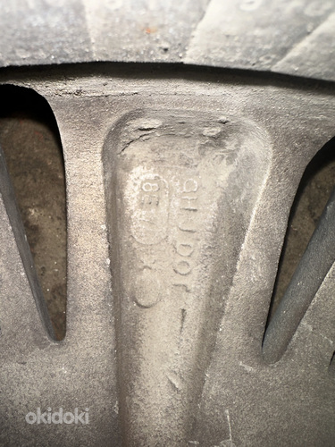 Колеса Mazda с шинами (фото #6)