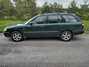 Mazda 626. 99 г. (2 фото из 9)