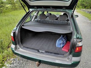 Mazda 626. 99 г. (6 фото из 9)