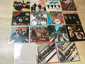The Beatles Japan press , EX 30 € (1 foto / 2)
