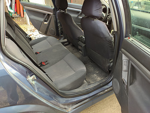 Opel Vectra 2005 114kW (11 foto / 14)