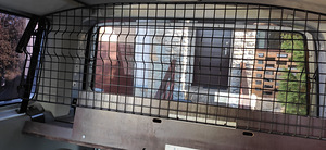 Volkswagen transporter t5 vw t5 kaubaruumi võrk (4 foto / 5)