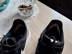 Nike jalanõud nr. 39 (5 foto / 6)