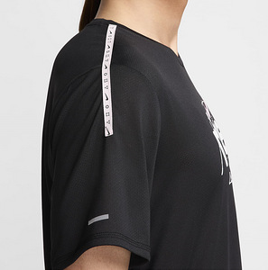 Uus Nike Dri-Fit Miles meeste trennisärk (8 foto / 10)