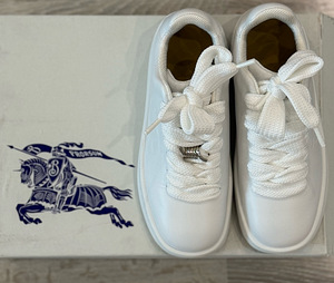 Burberry tossud (36,5) originaal (2 foto / 6)