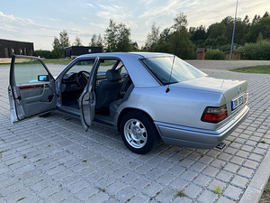 Mercedes-benz E220 W124 1994 (2 foto / 9)