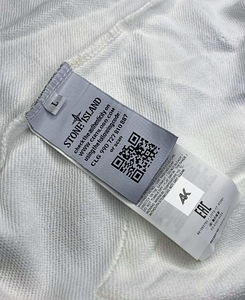 Stone Islandi pusa (7 foto / 8)