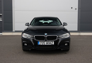 BMW 335 xDrive 3.0 R6 230kW (2 foto / 14)