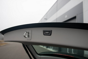 BMW 335 xDrive 3.0 R6 230kW (12 foto / 14)