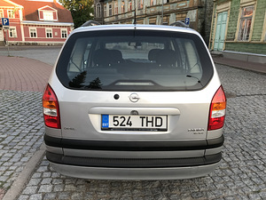 Opel Zafira 1.8 92kW (8 foto / 12)