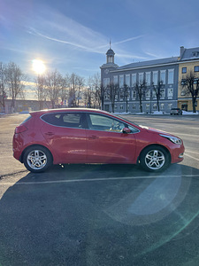 Kia ceed 1.6 99 kW 2015 (3 foto / 4)