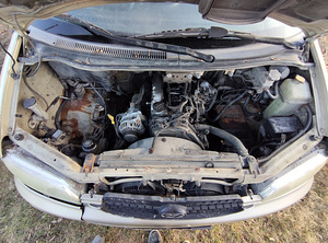 Hyundai H1 (3 foto / 11)