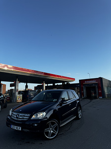 Mercedes ML320 3.0 165kw 4matic (1 foto / 7)