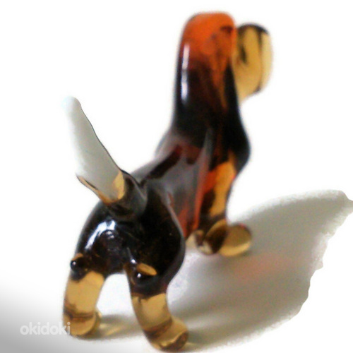 Basset Hound - käsitsi valmistatud värvilisest klaasist kuju (foto #3)