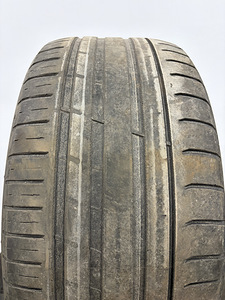 275/45 R20 Nokian TYRES (2 фото из 4)