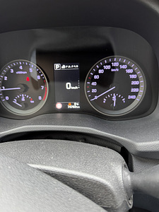 Hyundai Tucson (8 фото из 10)