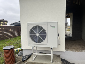 Тепловой насос DAIKIN, MIDEA. Продажа и установка (4 фото из 10)
