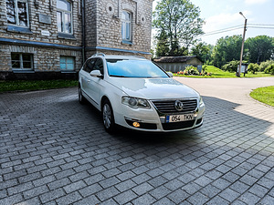Volkswagen Passat B6 Highline (2 foto / 10)