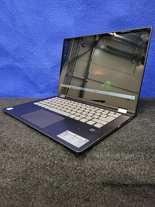 Lenovo Yoga 530-14IKB (1 foto / 10)